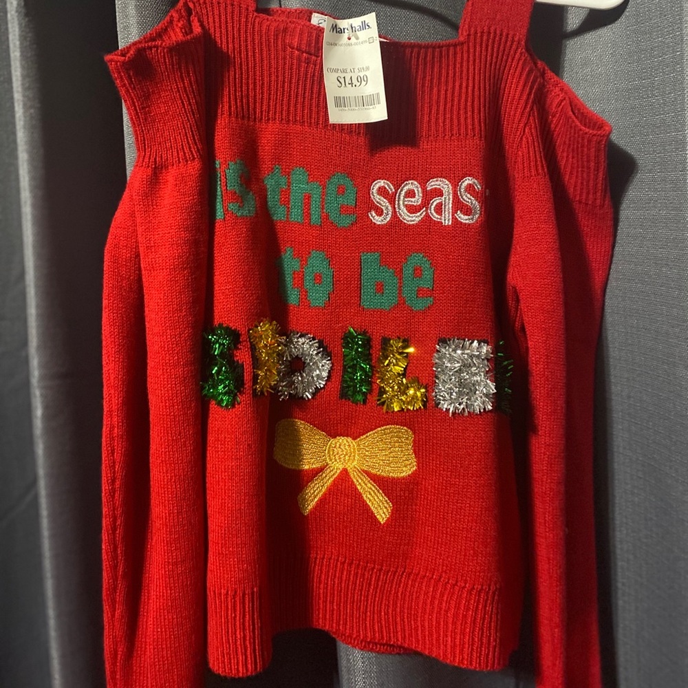 Christmas sweater!🎄Tis the season to be spoiled✨